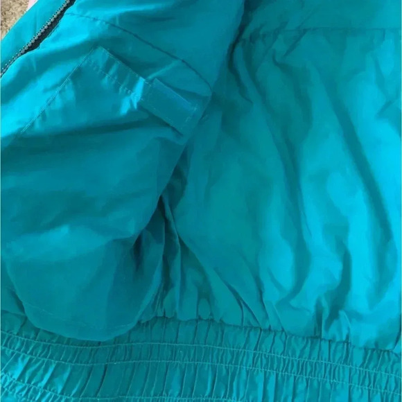 Vintage mountain goat jacket cropped puffer - Picture 11 of 11